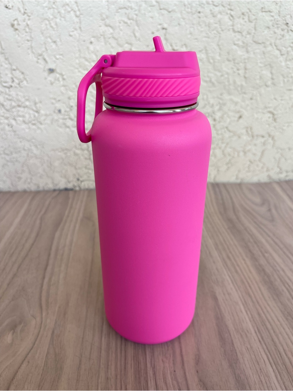 lululemon Hot Pink Insulated Bottle with Straw Lid - Picture 2 of 10